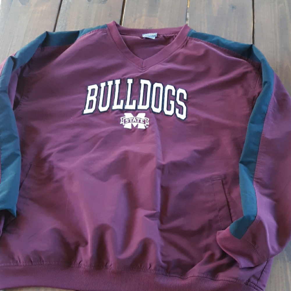 Mississippi State Bulldogs pullover